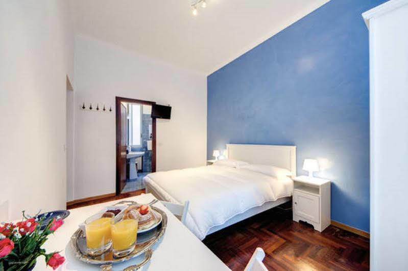 Finally In Rome Roma Exterior foto
